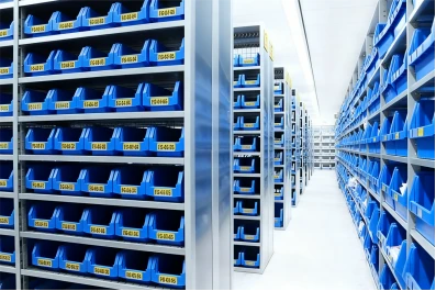 Choosing the Right Storage Solution for Maximum Warehouse Efficiency Choosing the Right Storage Solution for Maximum Warehouse Efficiency