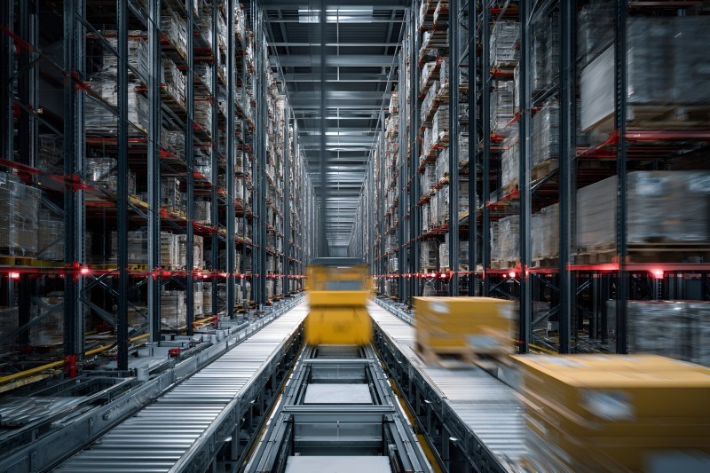 Types of Warehouse Racking: Differences & Benefits Types of Warehouse Racking: Differences & Benefits